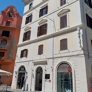 Otel Lirico, Roma